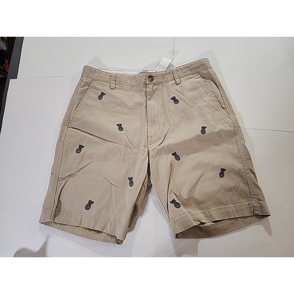 Men's "Chaps" Size‎ 32 Beige, Flat Front, Pineapple Design, Casual Shorts